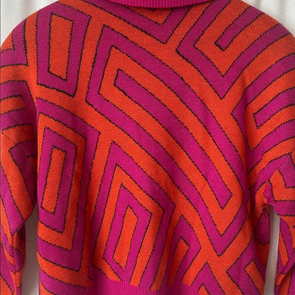 St. John Pink/Orange Abstract Pattern Cowl Neck Sweater Shirt Top **Size M** 🌸🌸 - Picture 4 of 6